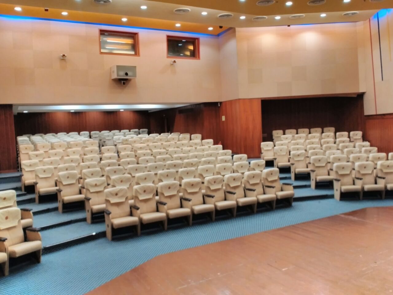 Tiered auditorium seating completed by PROVAL, seen from the stage